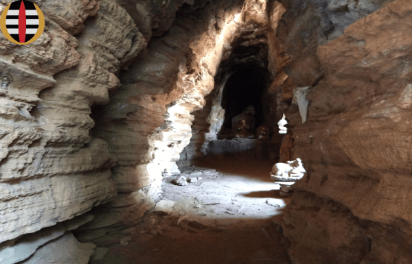 Akkamahadevi Caves Temple